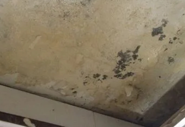 肃南阳台漏水维修公司分享下肃南卫生间渗水维修需要注意哪些问题。