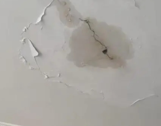 肃南阳台漏水维修公司分享下屋面防水工程质量问题原因分析